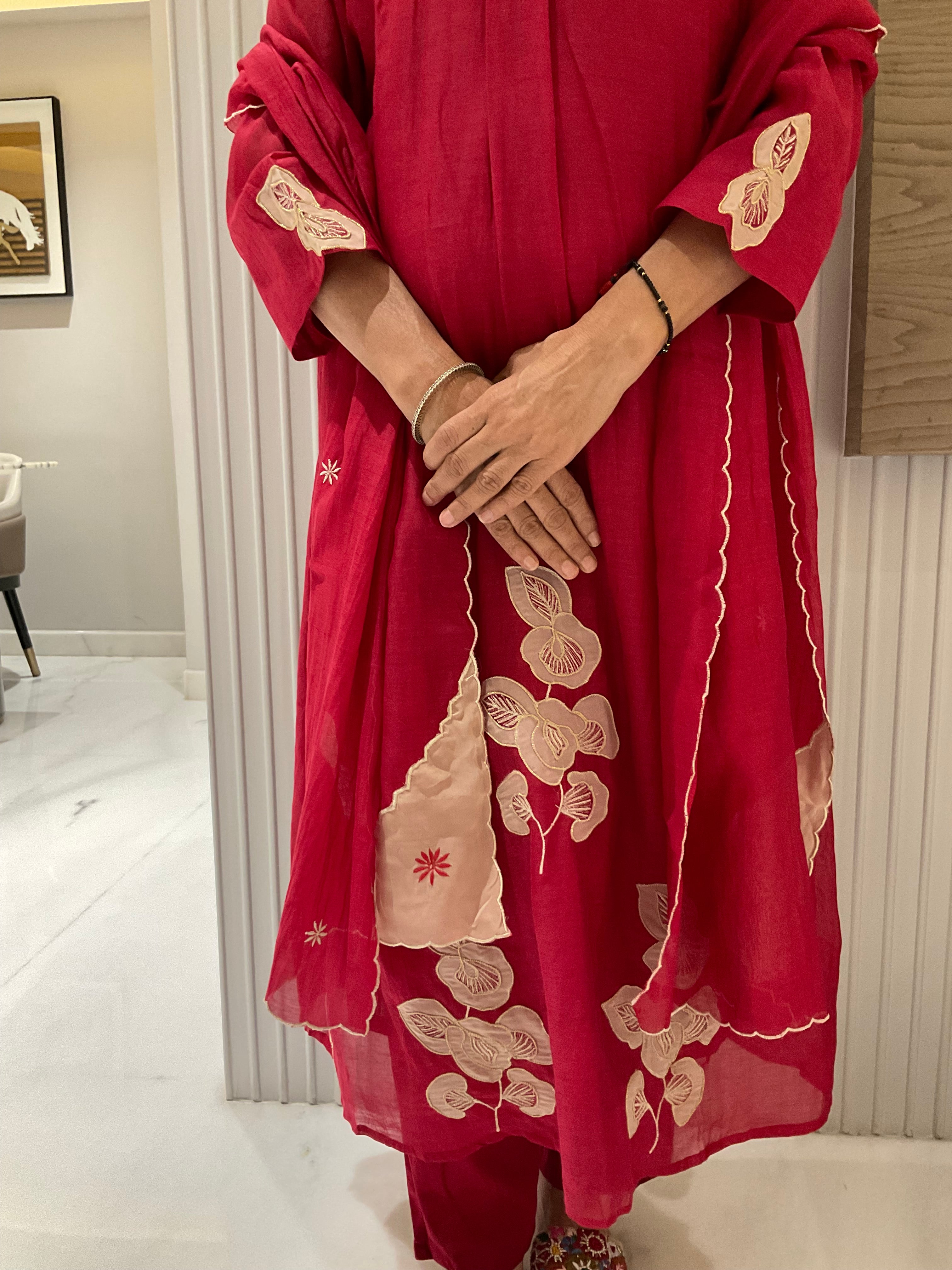 Applique Mul Suit