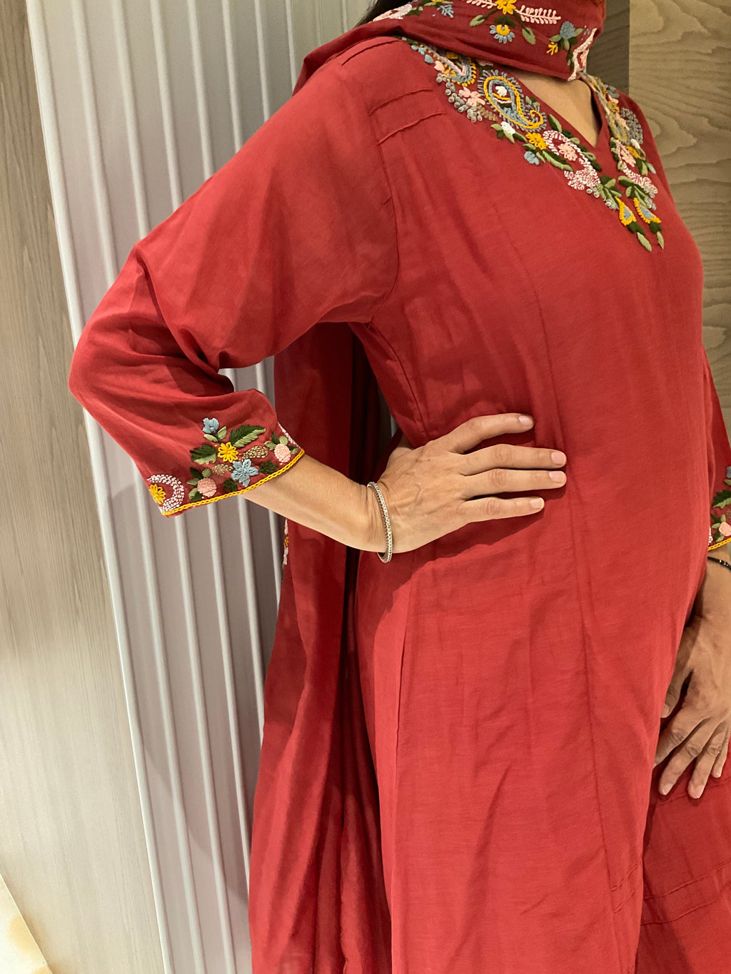 Multi-color Paisley embroidery suit