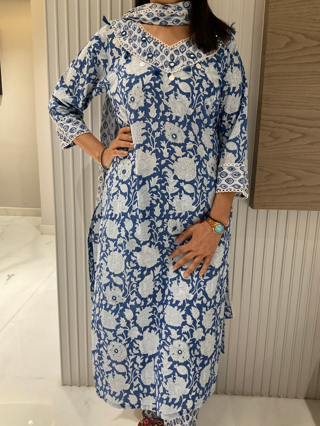 Indigo charm straight cotton suit