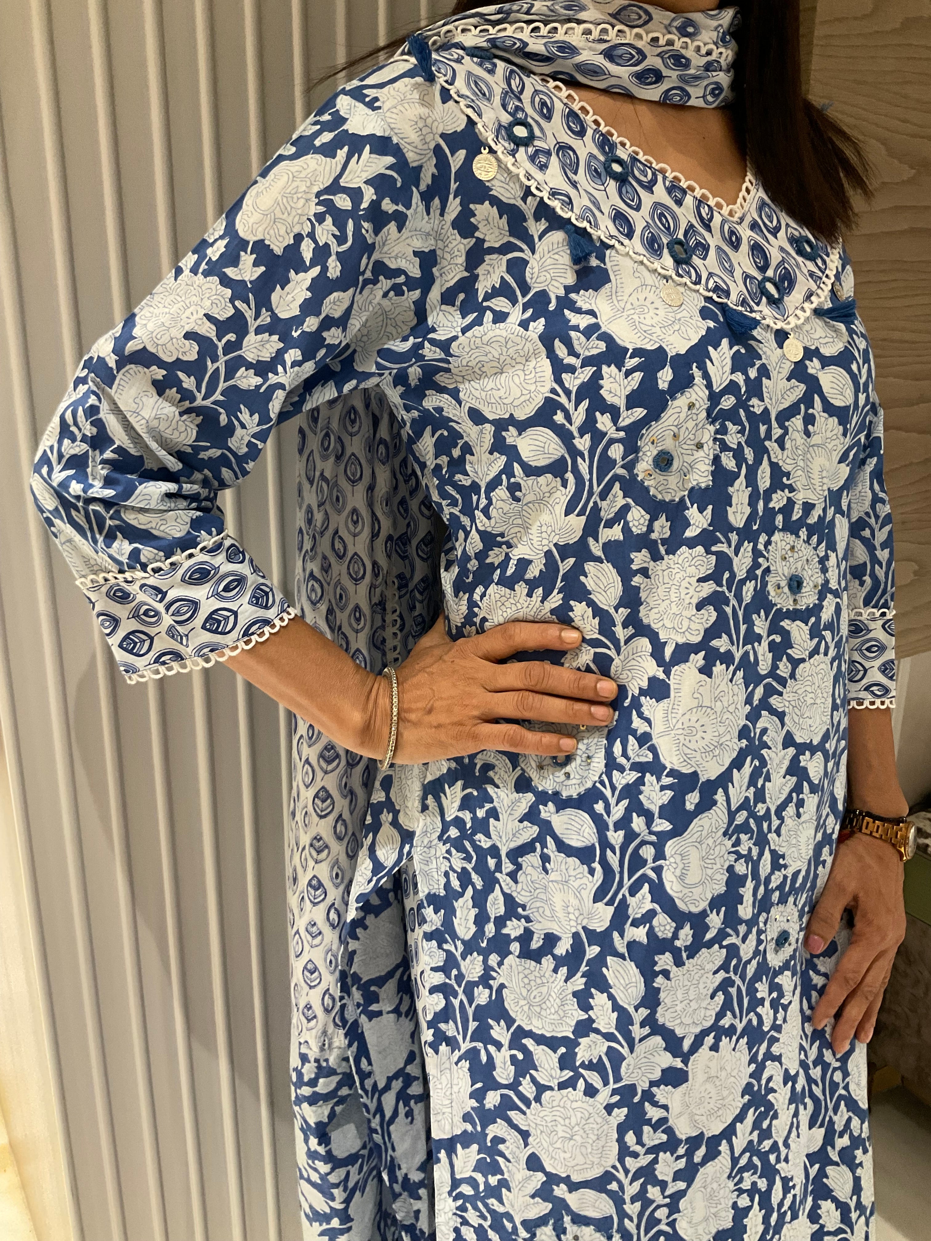Indigo charm straight cotton suit