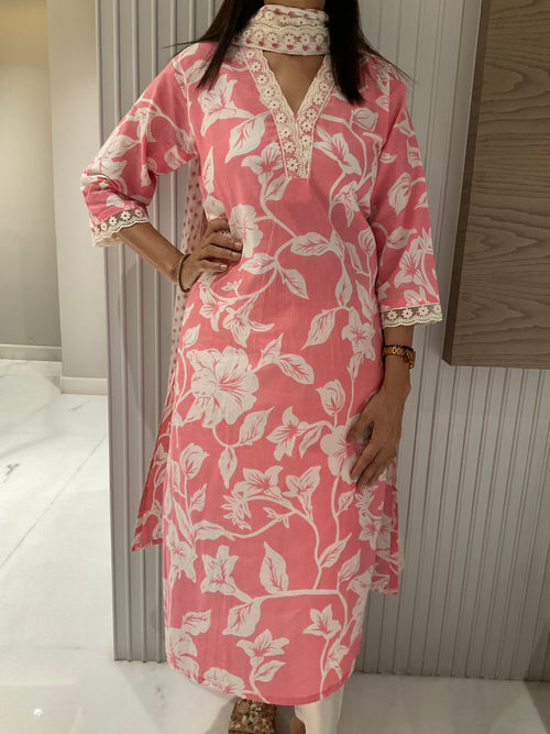 Blush lace straight cotton suit