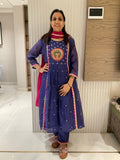 Govinda glow a-line mul suit